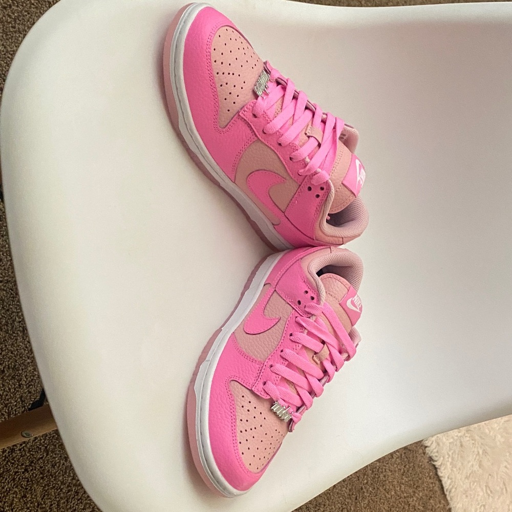 Nike Women's custom  Pink dunks